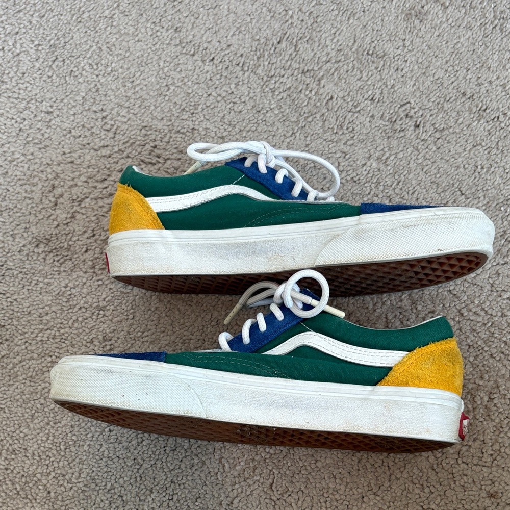 Van’s Old Skool Color Block Skate Shoe - Picture 4 of 10